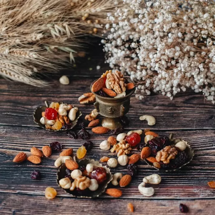 Мікс якісних горіхів та сухофруктів 500 г